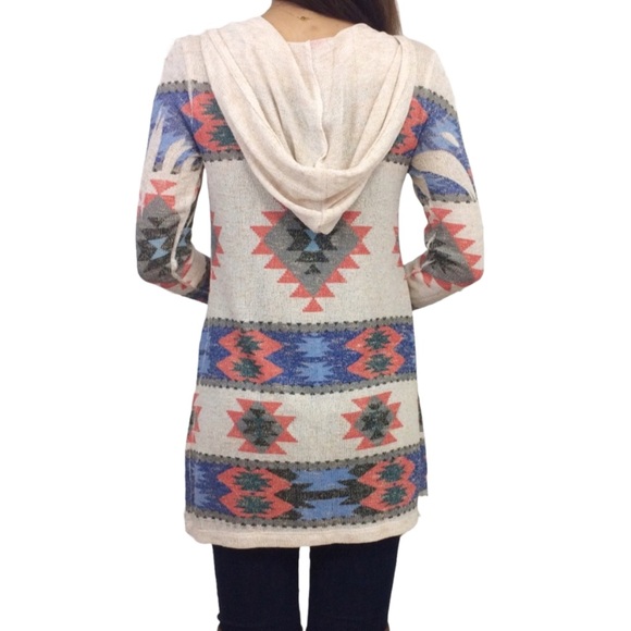 Beige Aztec Cardigan - Picture 4 of 6